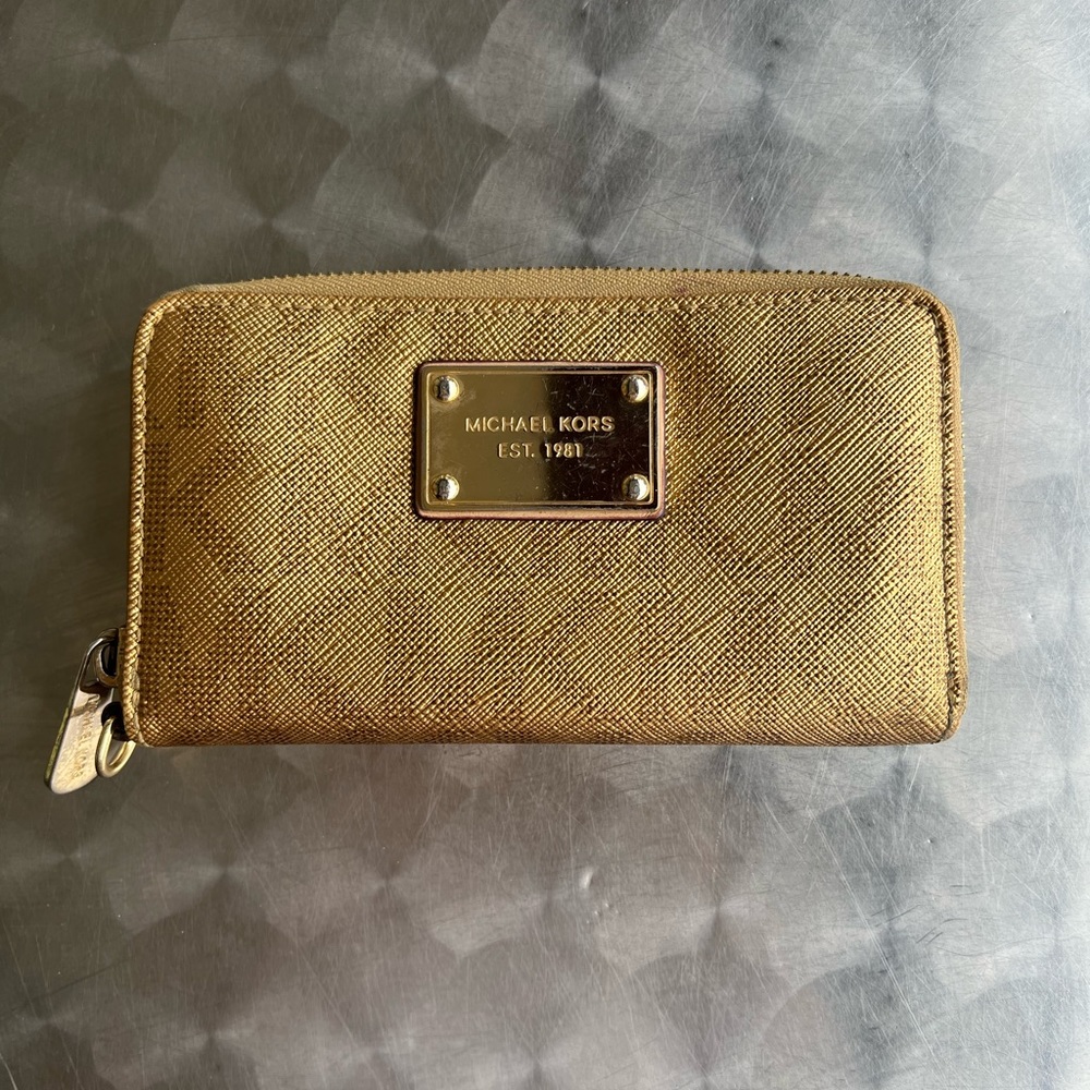 Michael Kors zipped wallet